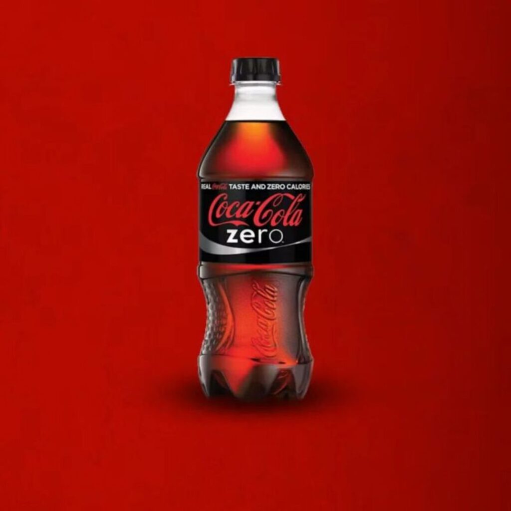 Dave's Hot Chicken 20 oz Coke Zero — 